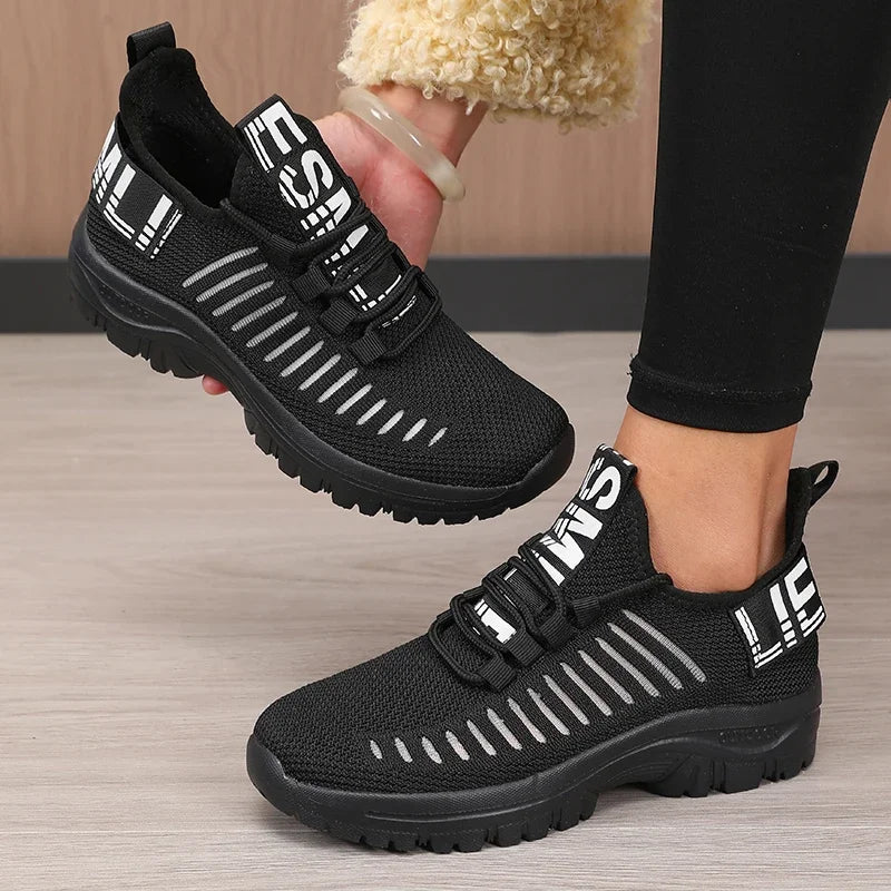 2025 Fashion Mesh Running Shoes