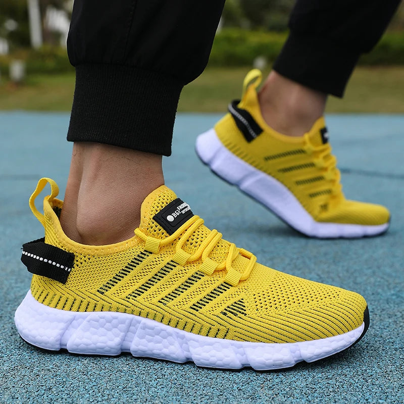 New Summer Soft Soled Running Shoes
