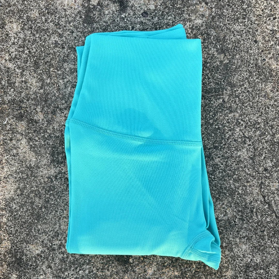 Solid Color Back Waist Pocket High Waist Yoga Legging