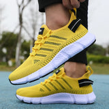 New Summer Soft Soled Running Shoes